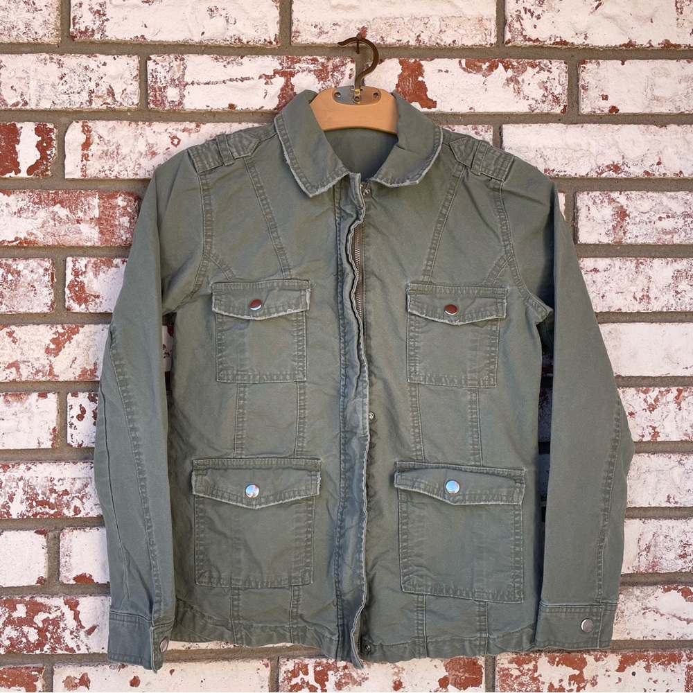 🌱5/$25🌱 Reworked | Patchwork Olive Green Utility Jacket - Picture 2 of 11